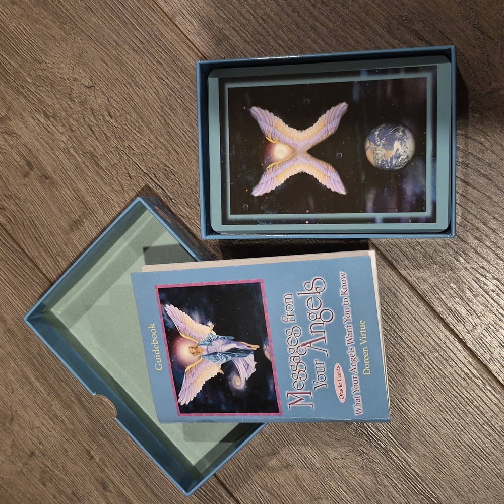 Tarot Cards - Picture 3 of 3
